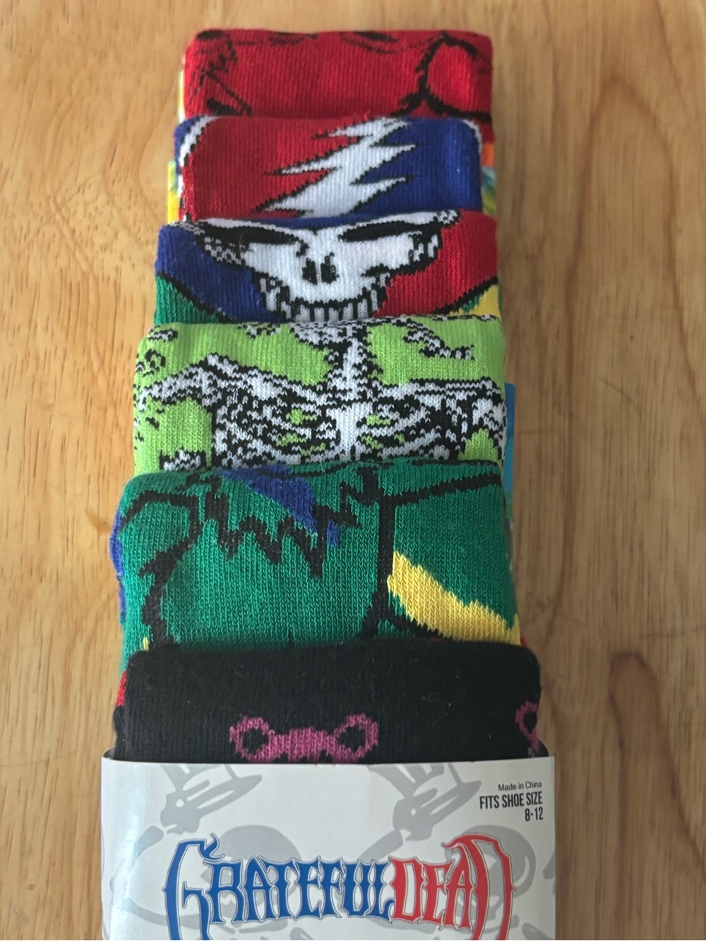 🧦 Grateful Dead Crew Socks Six (6)** different Pair Total - Picture 8 of 9
